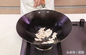 东北葱爆牛肉的正确做法,老东北美食葱爆肉片