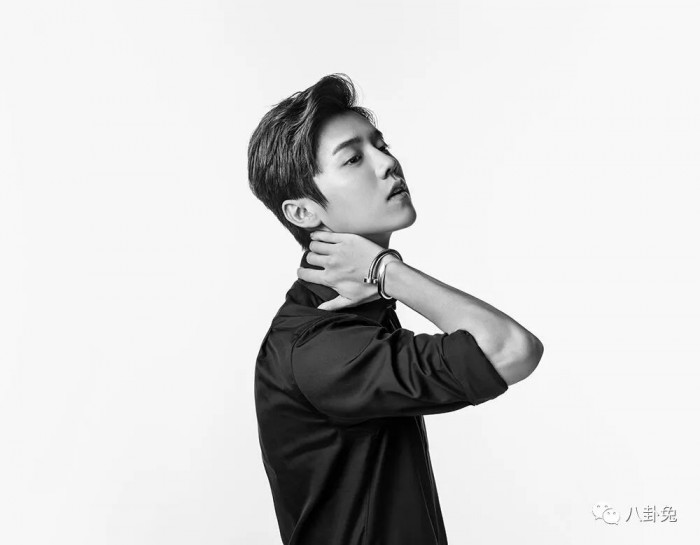 卡地亚钉子手镯哪个颜色保值,卡地亚钉子手镯经典款能卖多少钱