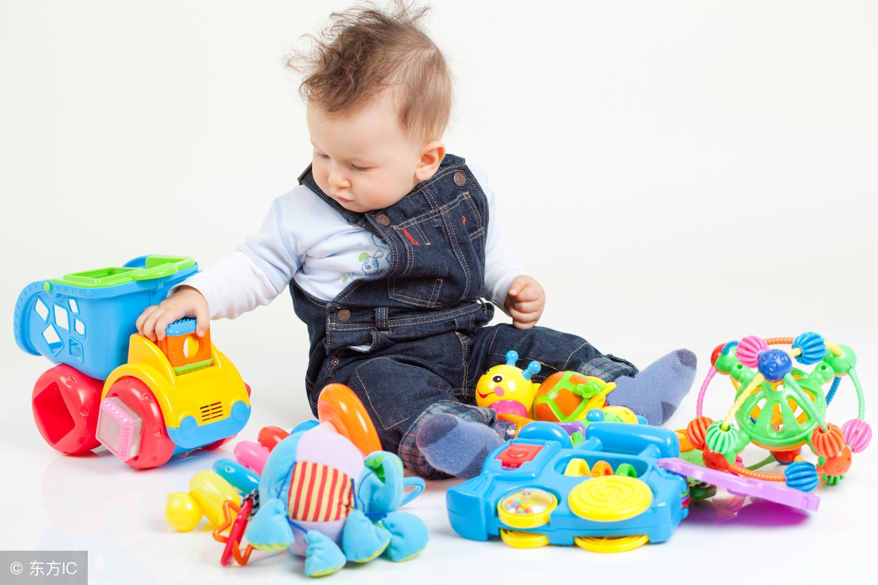 0—1岁幼儿发育标准出炉，你家宝宝达标了吗？