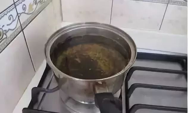 不锈钢锅不粘锅清洗方法,铝锅老式家用加厚锅怎么清洗