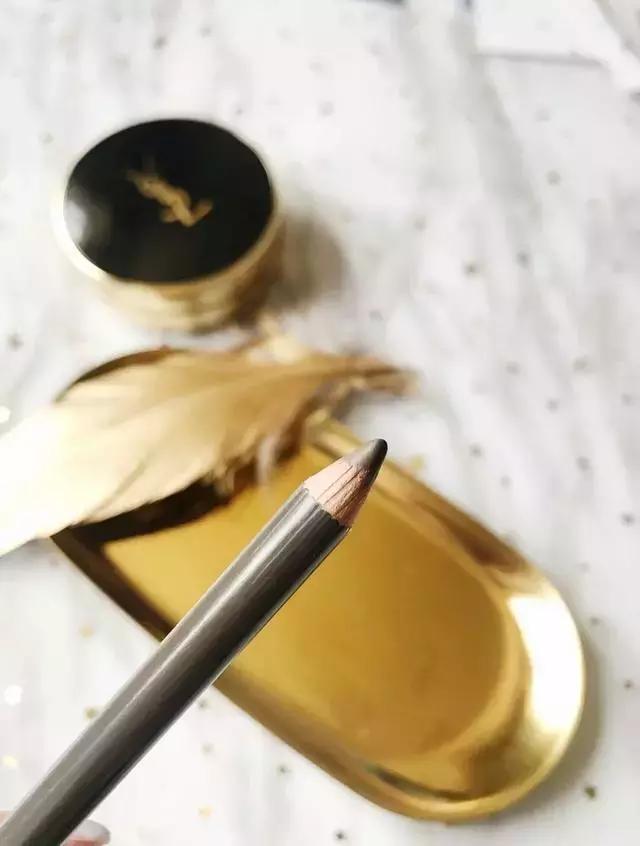 适合初学者手残党眉笔推荐,判断自己适合什么原色的眉笔