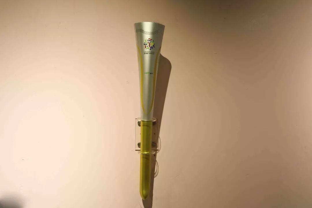 奥运会以前的火炬,原来冬奥火炬里面长这样