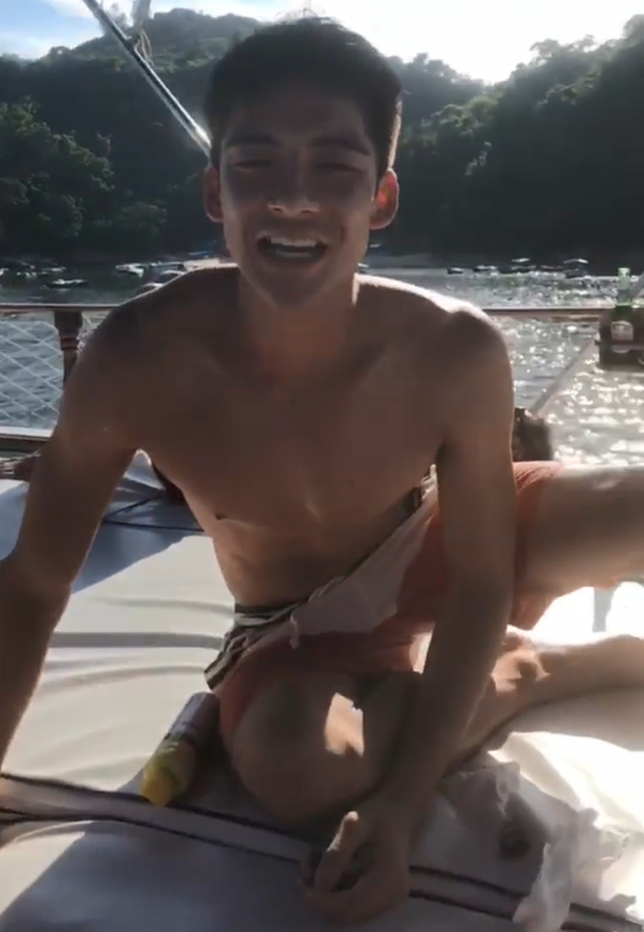 余德丞蔡思贝奇幻旅程2,余德丞蔡思贝粤语视频