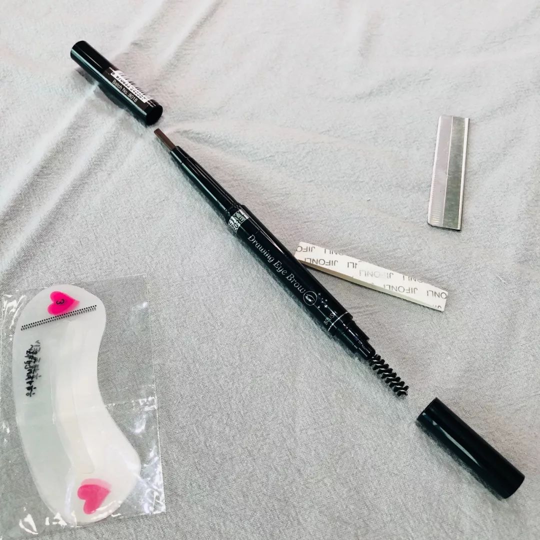 9.9在拼多多买的帽子,拼多多9.9元买lv