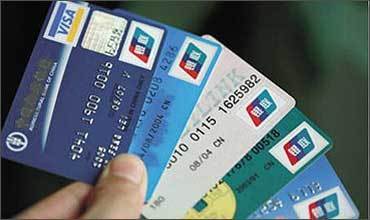 过桥资金和过桥贷款,30万过桥贷用1天收5千利息高不高