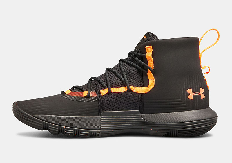 双重缓震科技篮球鞋,库里新战靴curry2.5