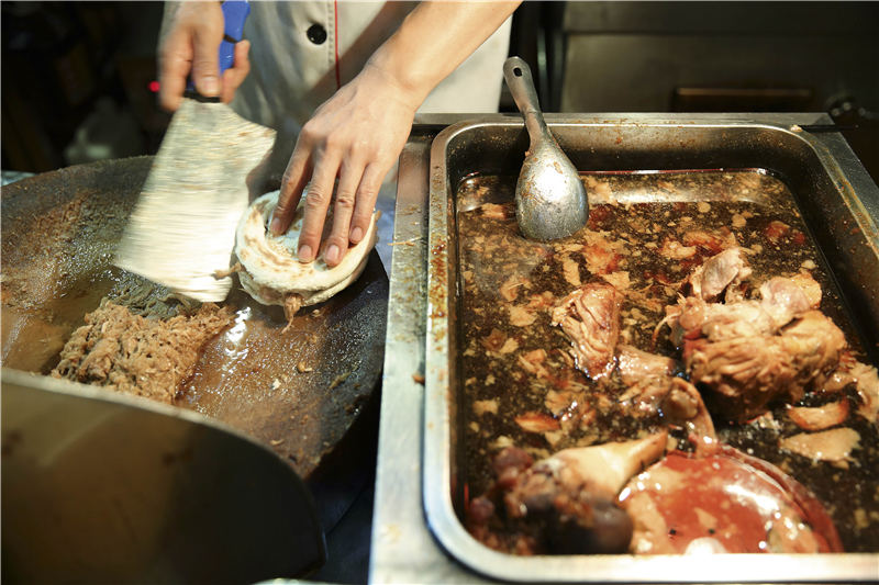 给我一个馒头,给个馍馍