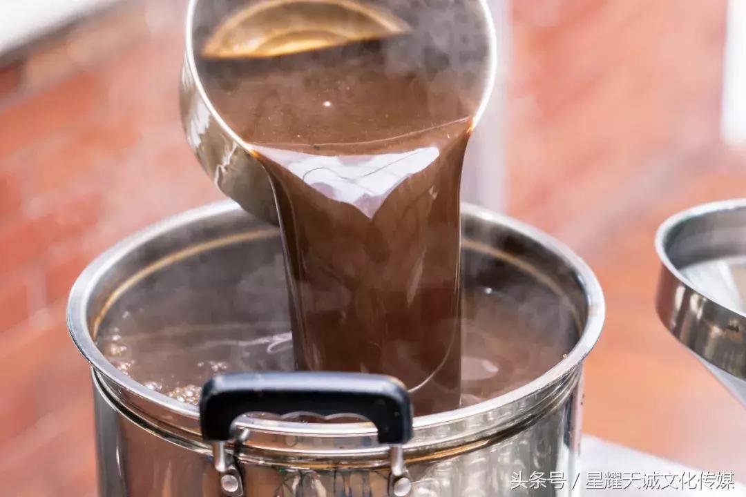 顺德正宗龟苓膏的做法视频,佛山正宗龟苓膏