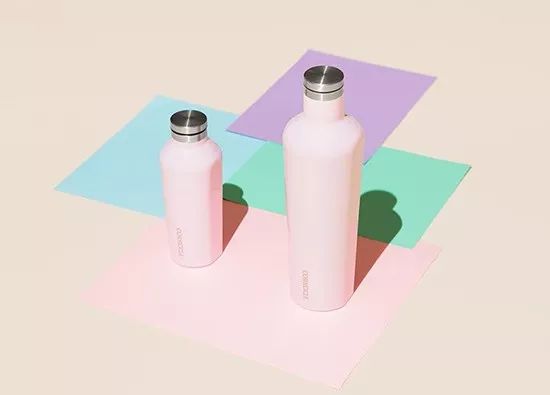 能装各种冷饮的保温杯,还是金球奖伴手礼