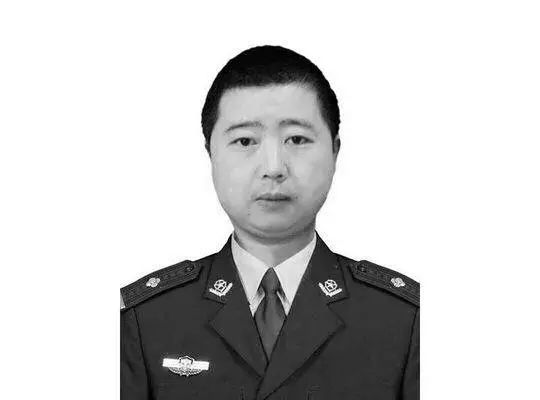 浴血挡刀以身护民：还原仁寿警察王涛、廖弦壮烈牺牲全经过
