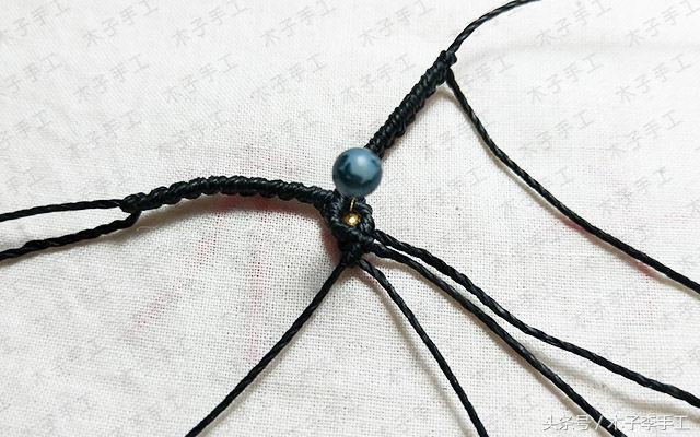 爱心情侣手绳教程视频,情侣手绳编法大全