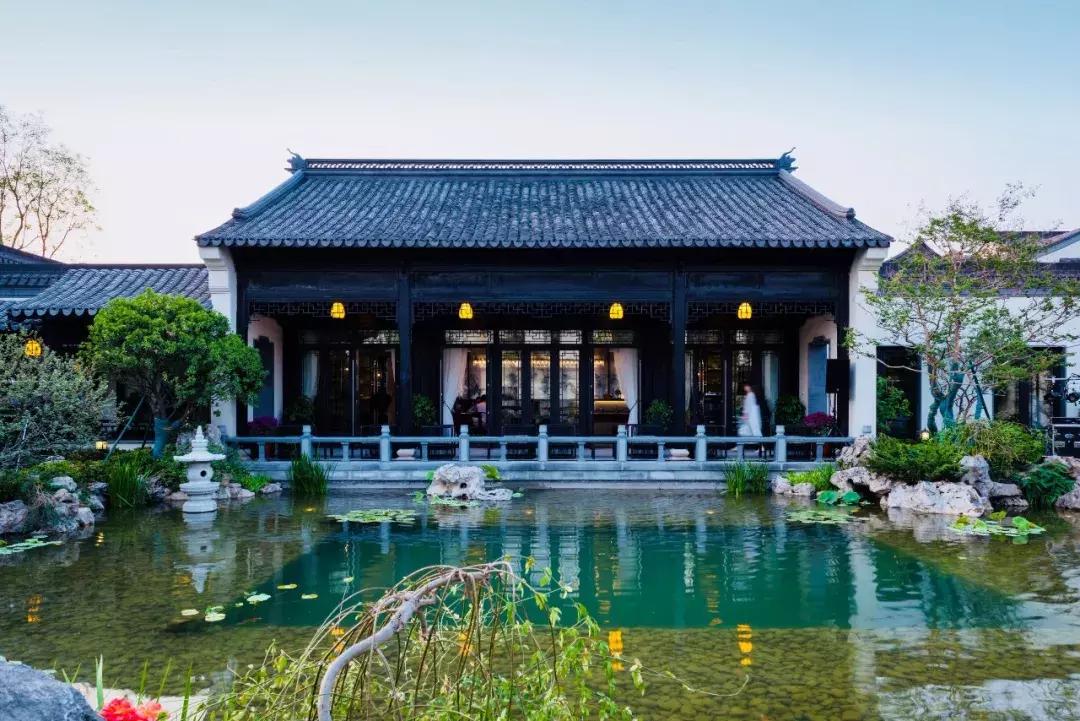 江南气息的小镇,江南小镇意境