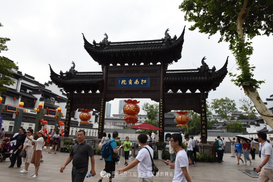 夫子庙来历和古今的变迁,南京著名的景点夫子庙江南古都