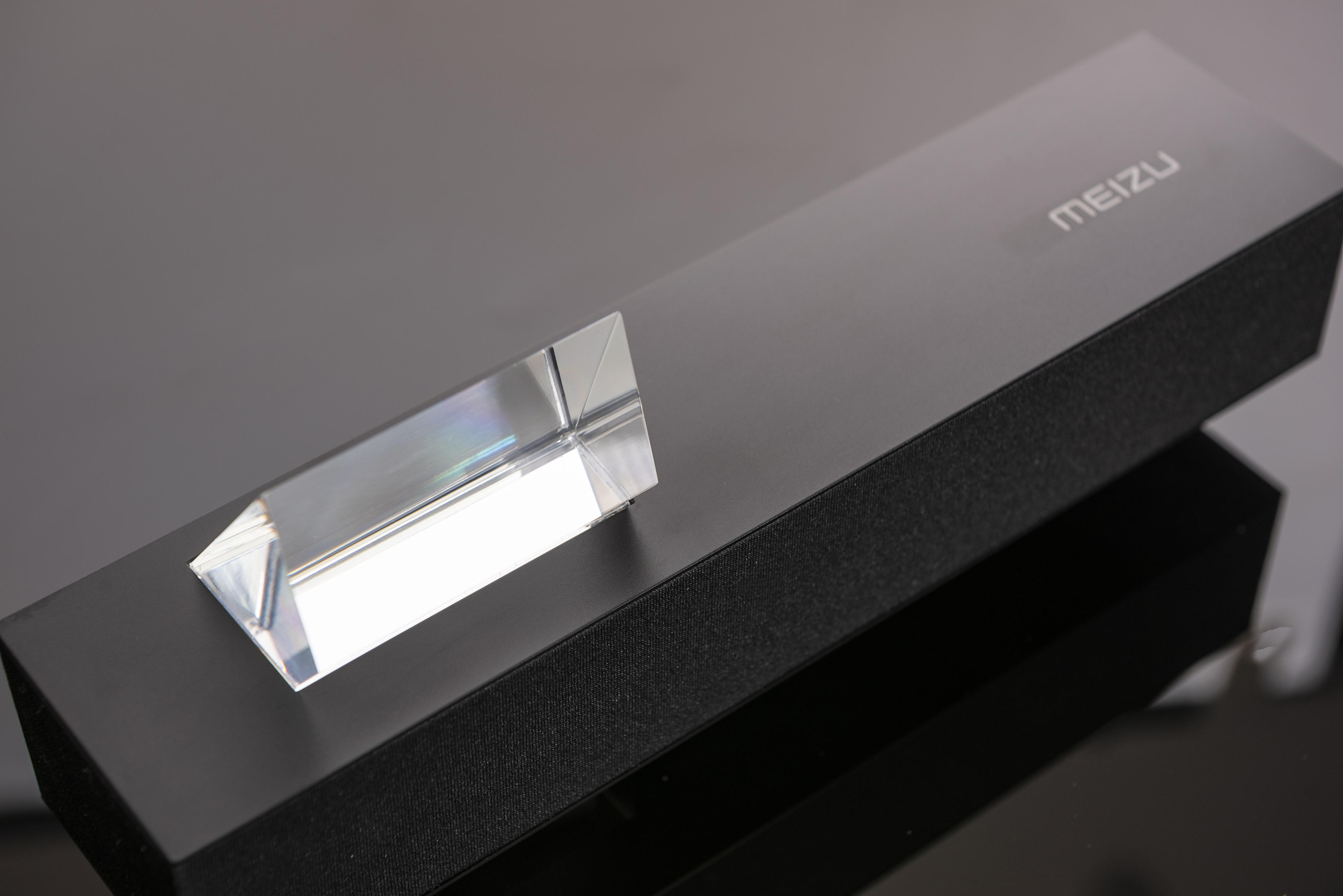 魅族gravity悬浮音箱,魅族悬浮音响值得买吗