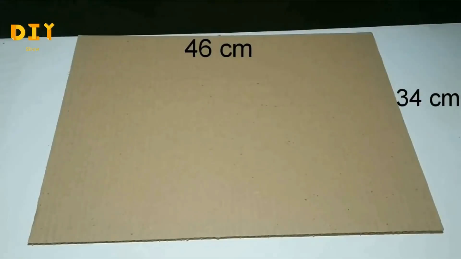 如何用磁铁做一个足球游戏机,纸板弹珠游戏机