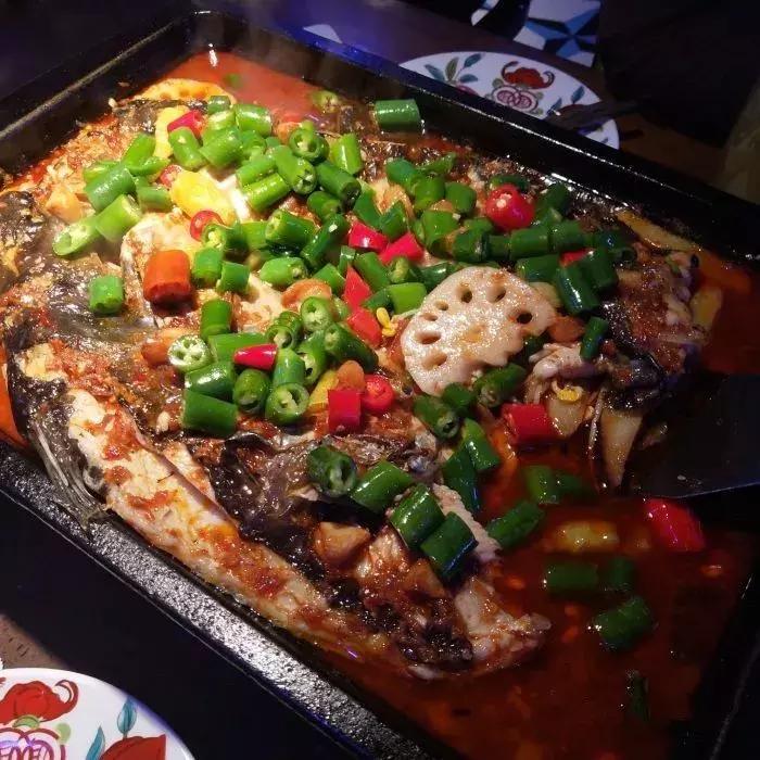 美食那么多,人气火爆的烤鱼店推荐