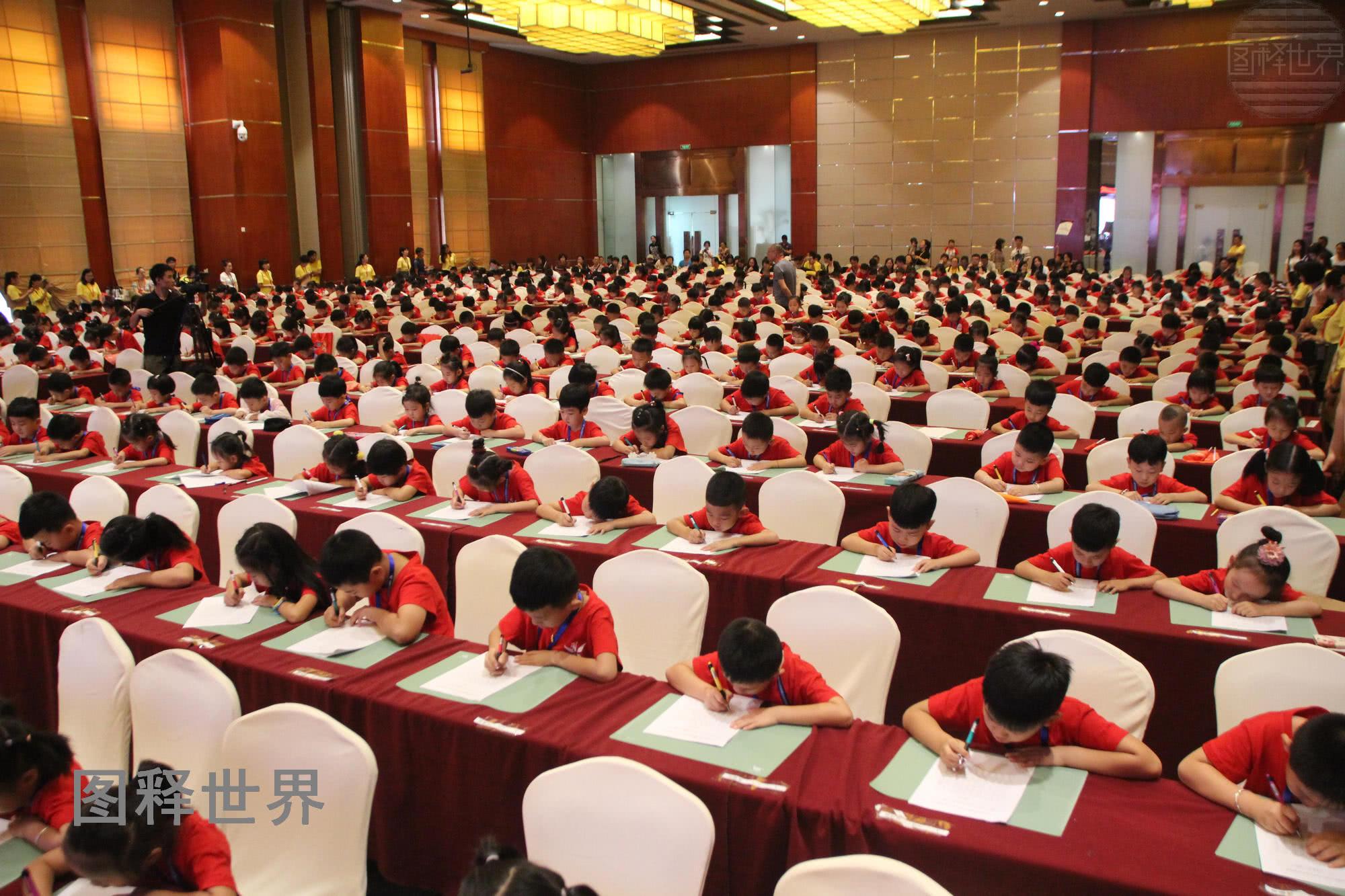 三位数加三位数计算题笔算,三位数加三位数笔算练习题