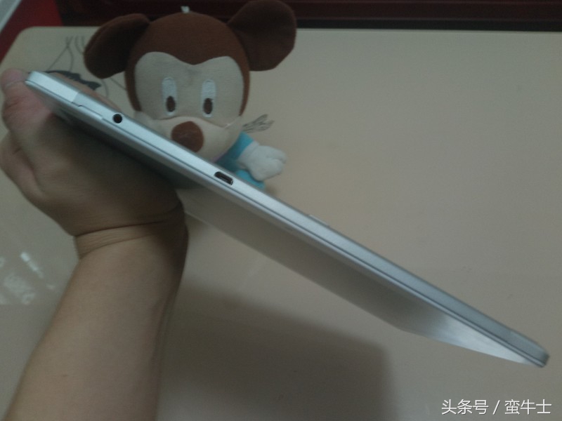 酷比魔方11.6寸开箱,酷比魔方m5