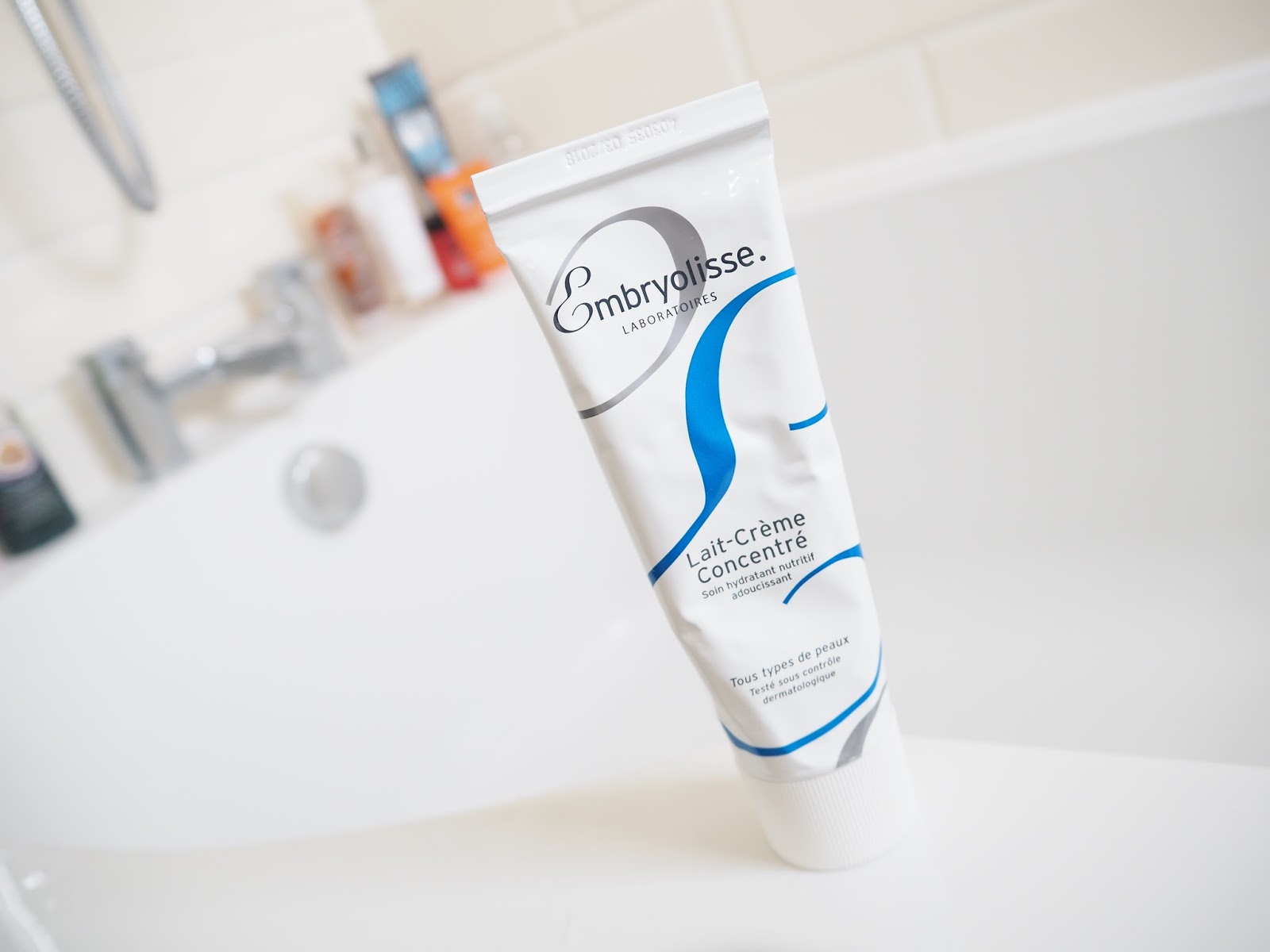 脱妆后用什么妆前乳最好呢女生,夏天又油又干粉底