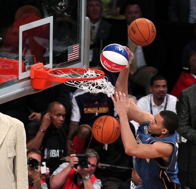 麦基为什么那么重,一半天才一半疯子完整版