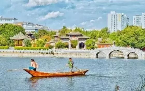 为什么这么多人喜爱大理,建水和建水古城