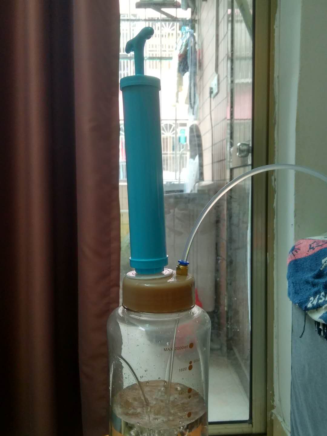 抽油神器实用方法,自制抽油神器自吸式