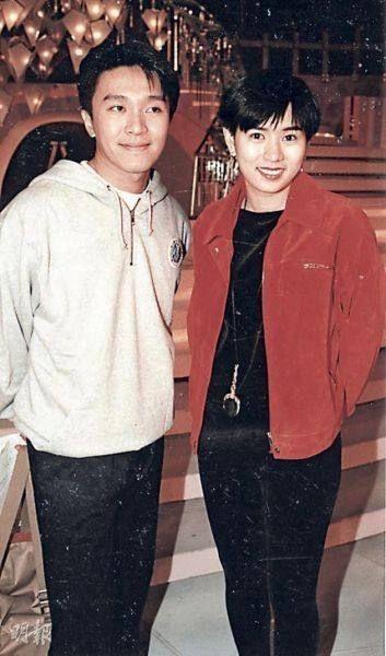 大话西游星爷朱茵一生所爱,星爷至今未婚之谜