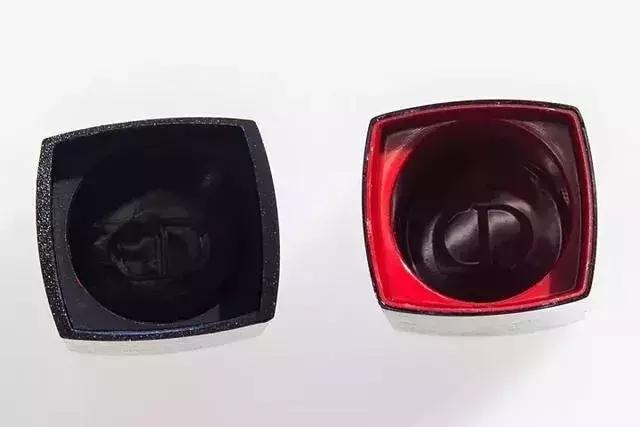 容易辨别真假的口红,鉴别假口红