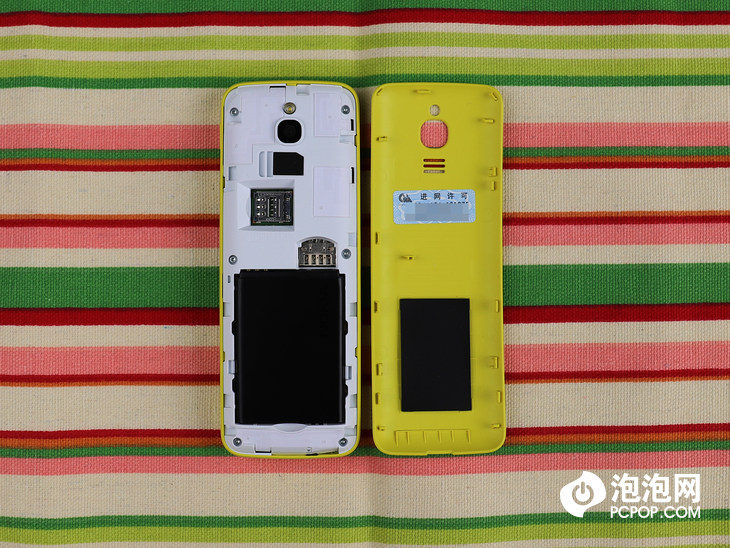 功能机诺基亚测评,全新诺基亚8210灵巧又聪明