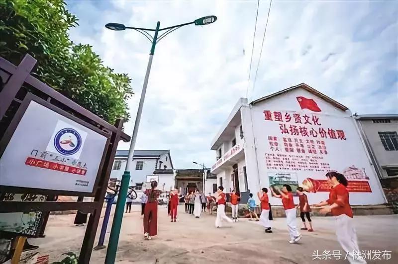 人民日报民生周刊栏目,人民日报社民生周刊栏目