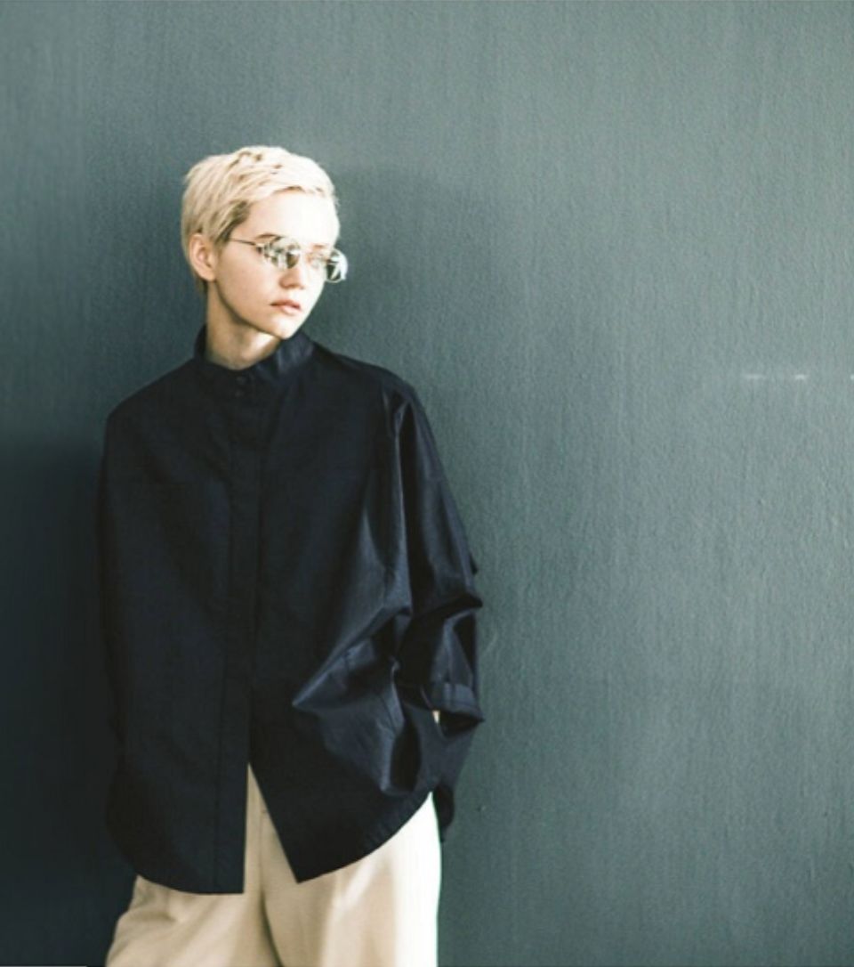 老穿黑色太沉闷怎么搭配,黑色单品怎样穿才能气场全开