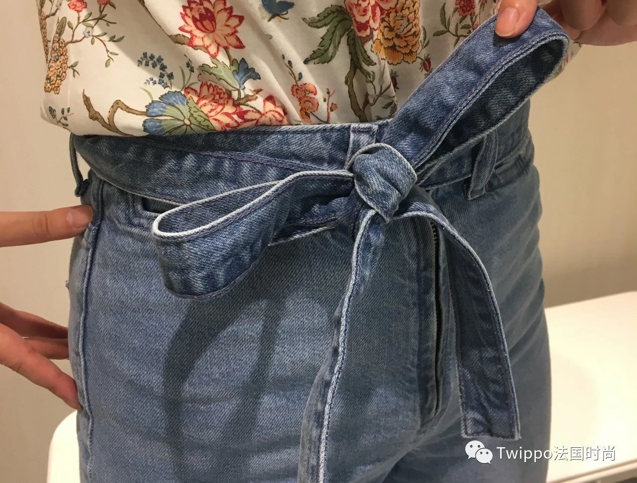 编辑试穿|HM想让你把壁纸穿到身上,没想到还卖断货?!