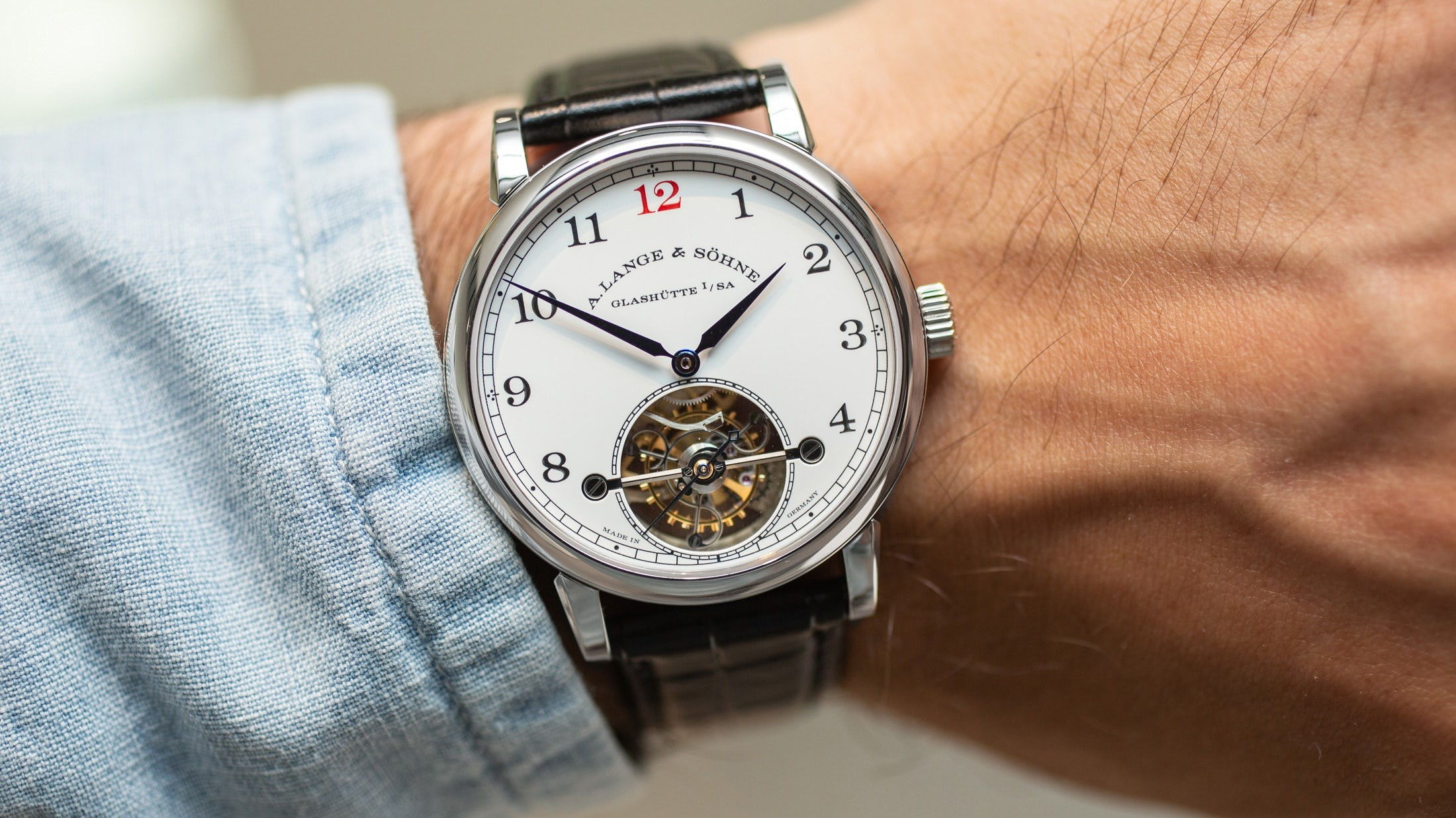 浪琴康卡斯陶瓷款上市,浪琴康卡斯陶瓷圈多少钱