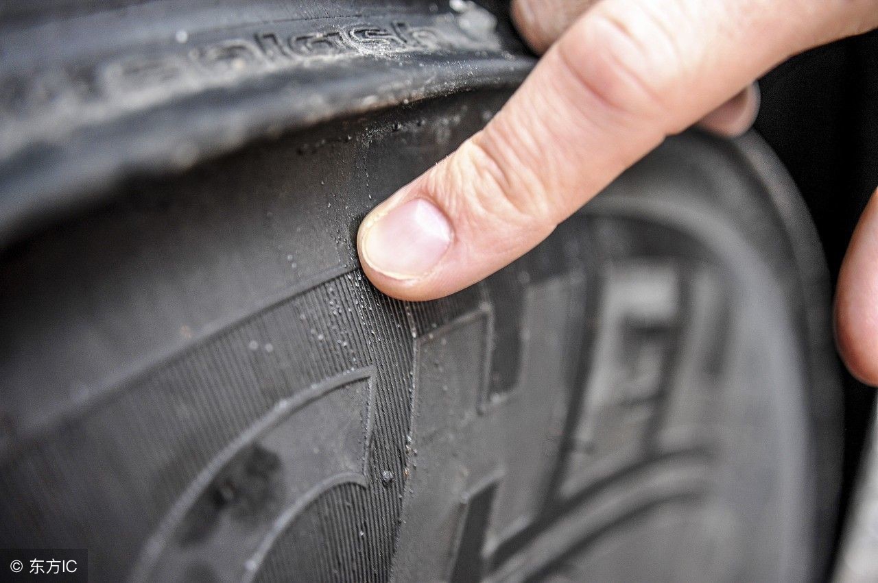 新车提车如何判断是否是试驾车,买到新车提车时有什么讲究