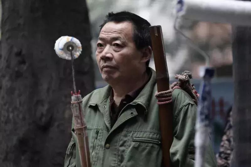 重庆河南纪录片最后的棒棒,重庆最后的棒棒纪录片何苦导演