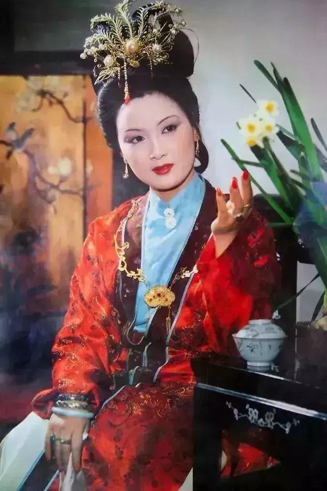 红楼梦对联人情世故,红楼梦七副对联