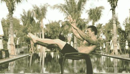 腹肌练成一大块了怎么办,腹肌练成了一块