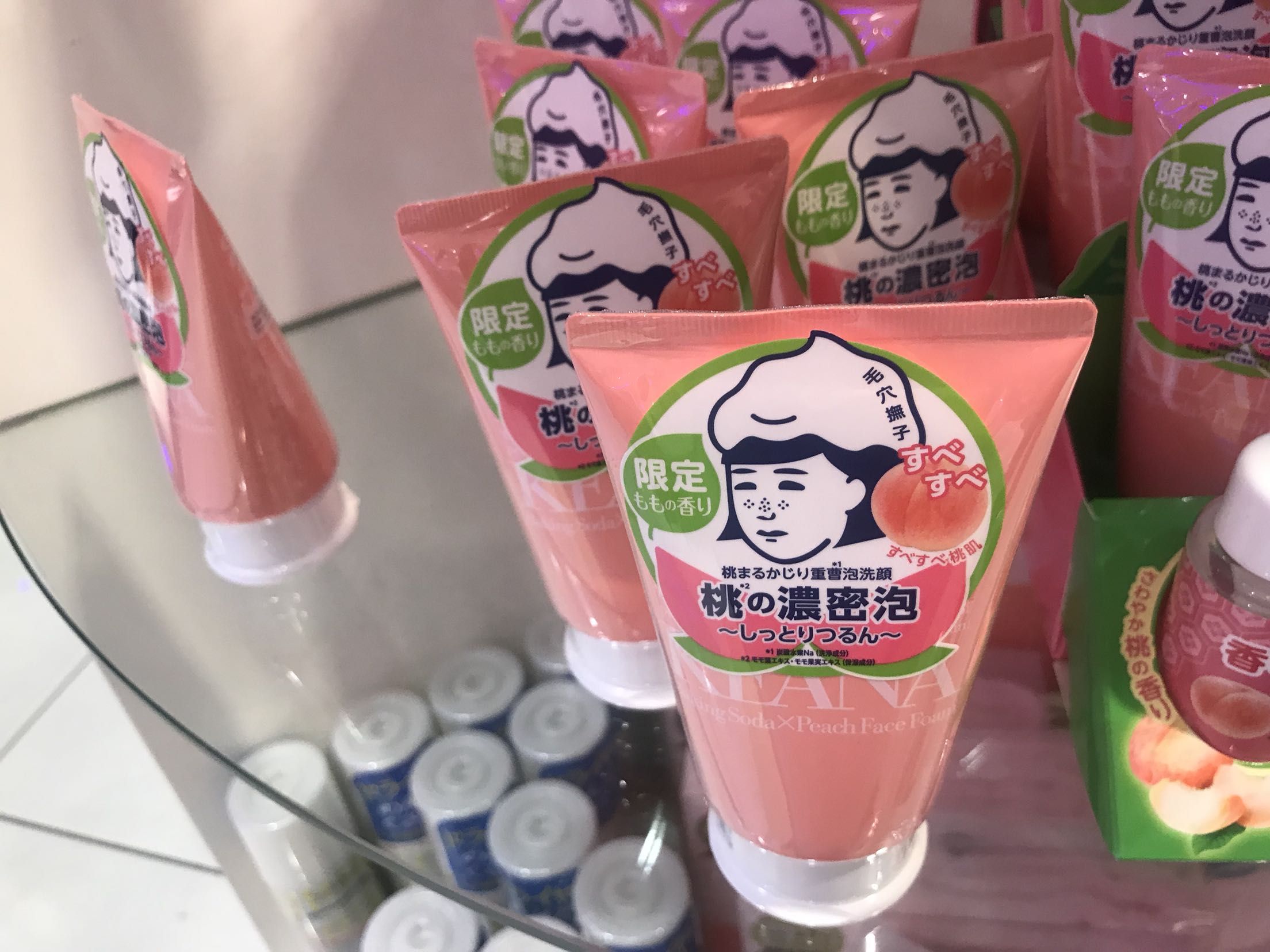 补水洗面奶推荐真实测评,18款洗面奶实测油皮洁面红黑榜