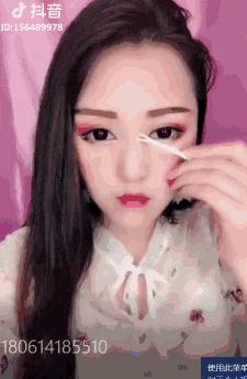 快停手！钻鼻子、撕脸皮、割下巴“抖音易容”*法大**实在太可怕！