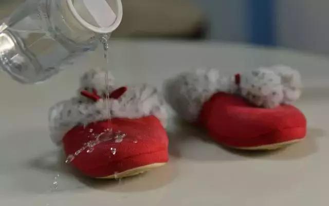 下雨天的七夕,约会真的要泡汤了么?来看看这两款神器!