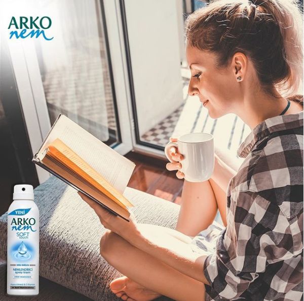 吸收快补水喷雾,夏天清爽型身体乳持久留香72小时