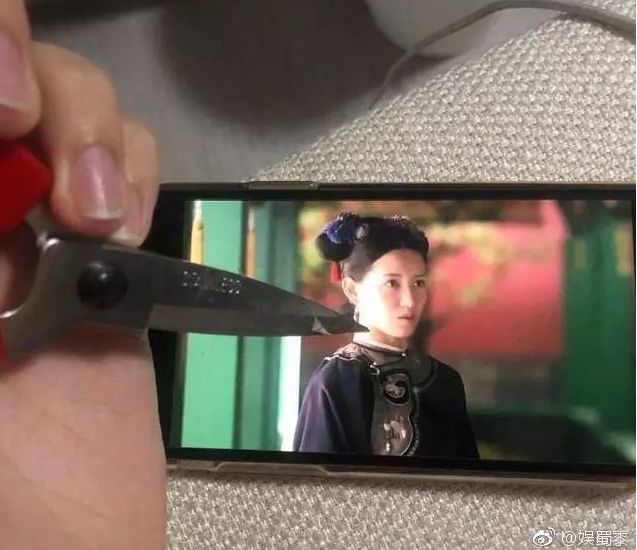 尔晴这样的反派,尔晴是如何黑化的