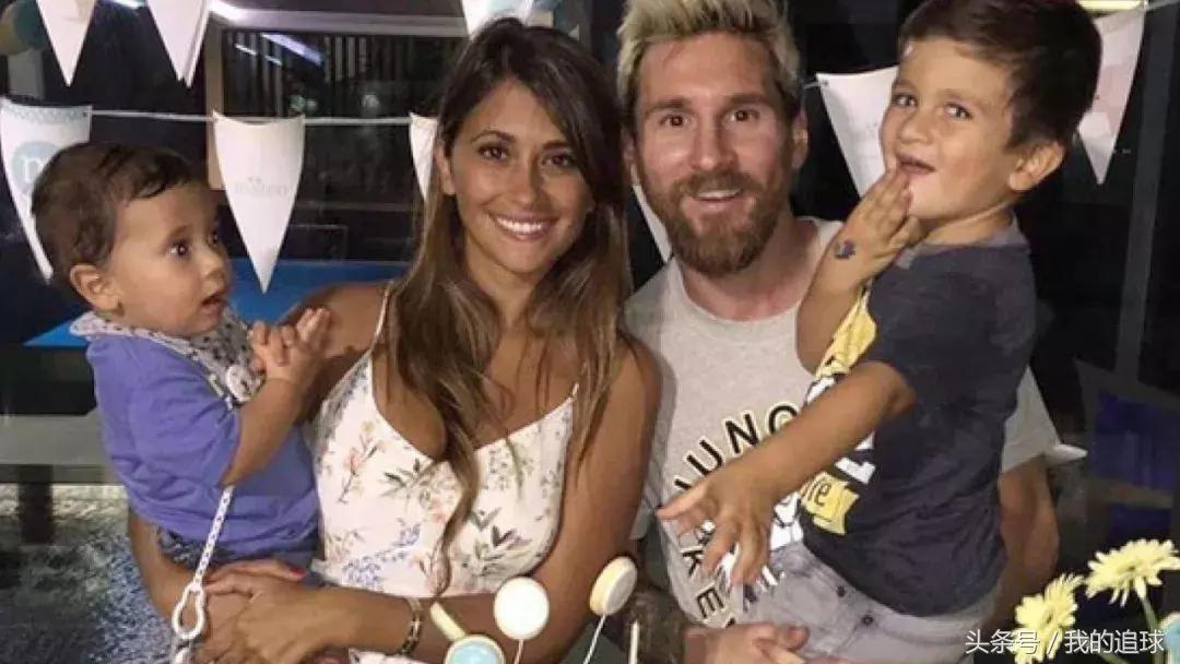 看哭足球狗：似曾相识的故事，与众不同的爱情