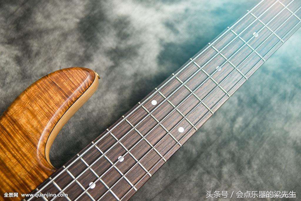 吉他弹得好不好不重要,吉他弹的不好听没感情