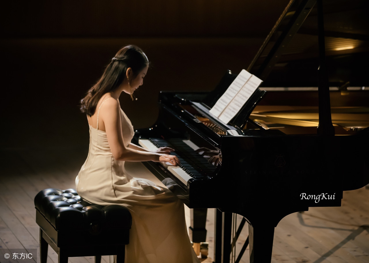 清晨诗歌大全,清晨的美好歌曲