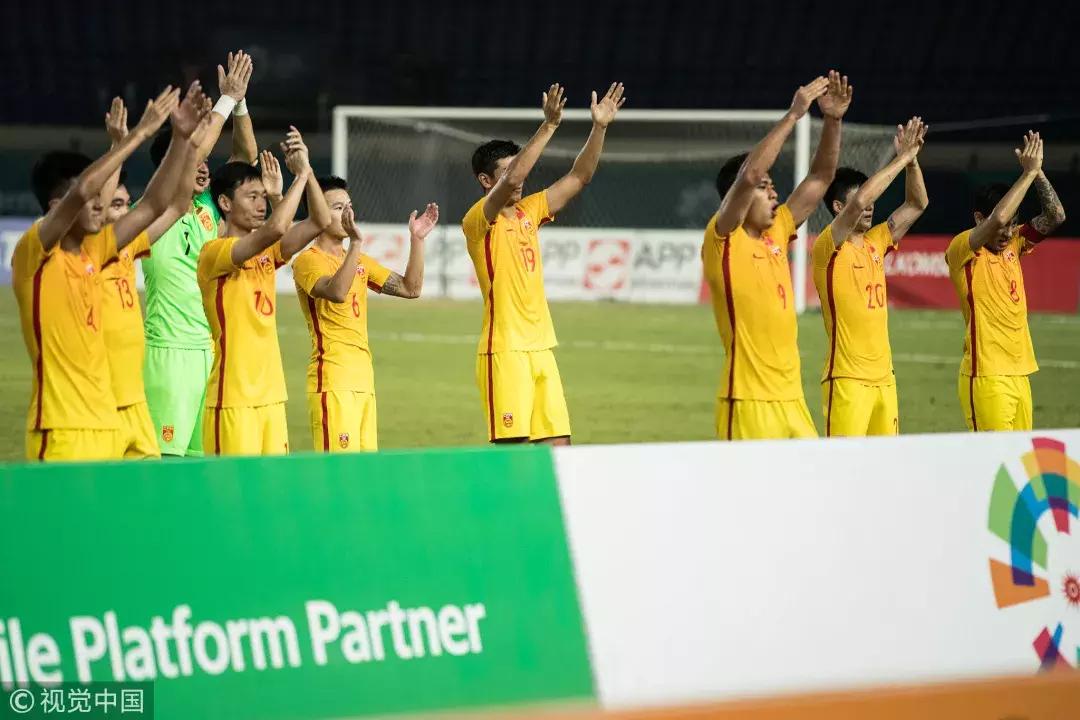 这还是我职业生涯中第一次，听到别人夸中国足球！