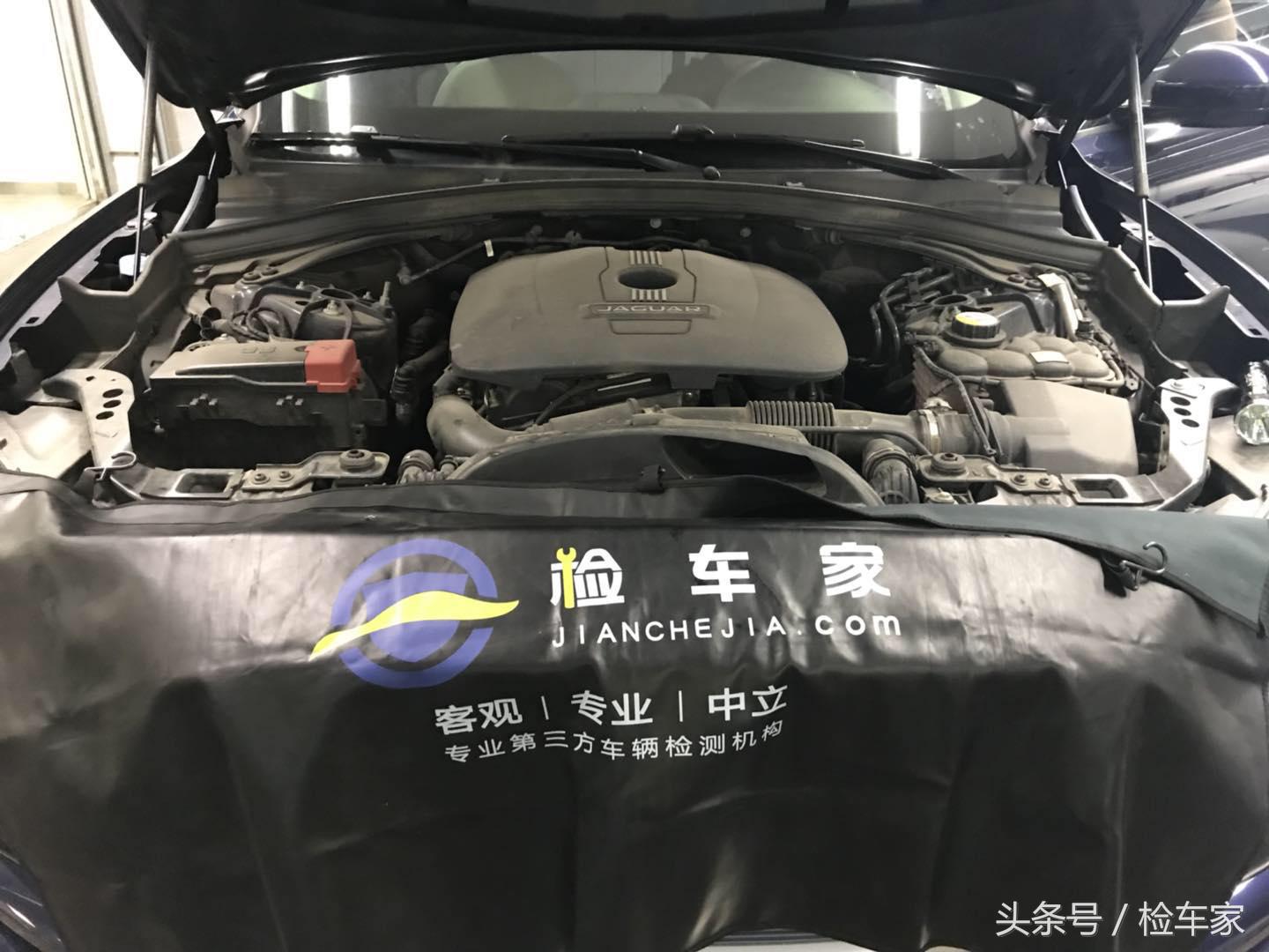 23款捷豹f-pacep250r-dynamicblack,买贬值快的二手车好吗