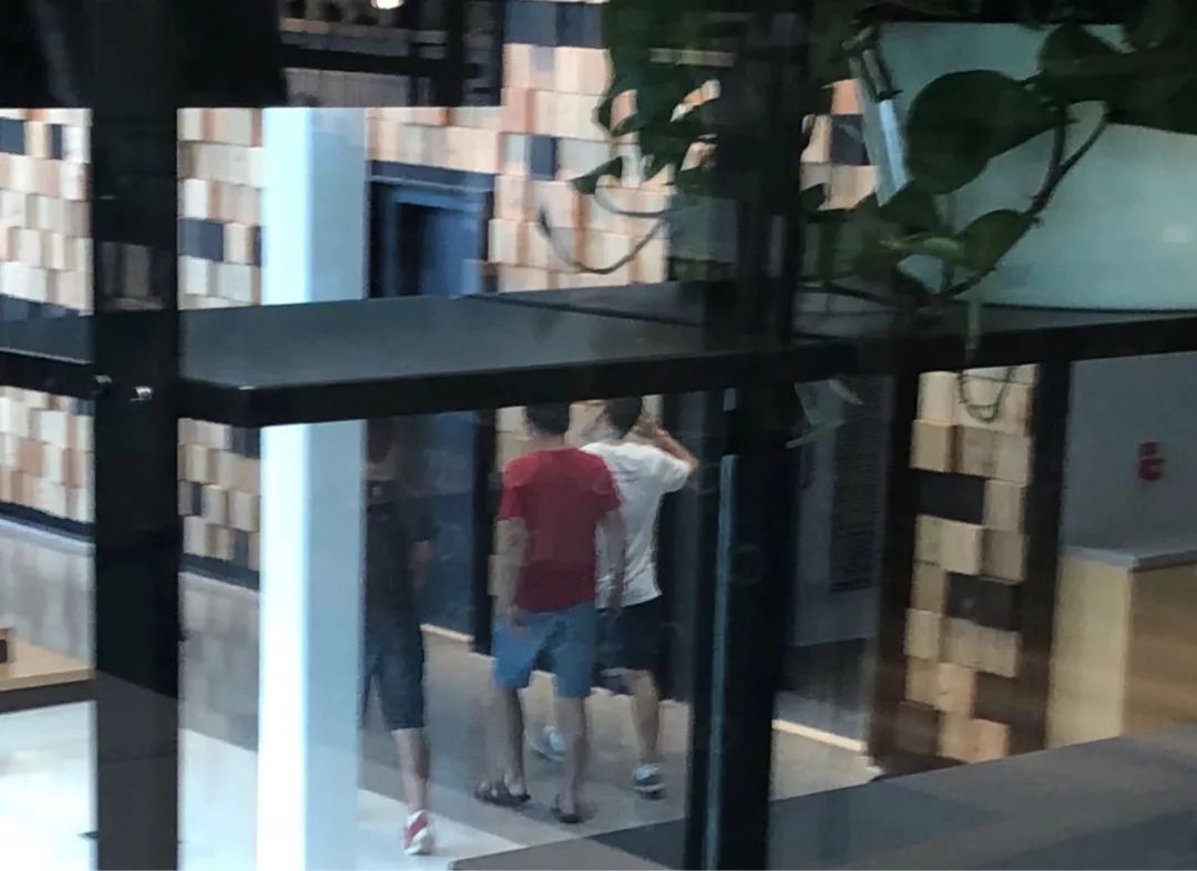 阿里巴巴厚底拖鞋,阿里巴巴拖鞋推荐夏季