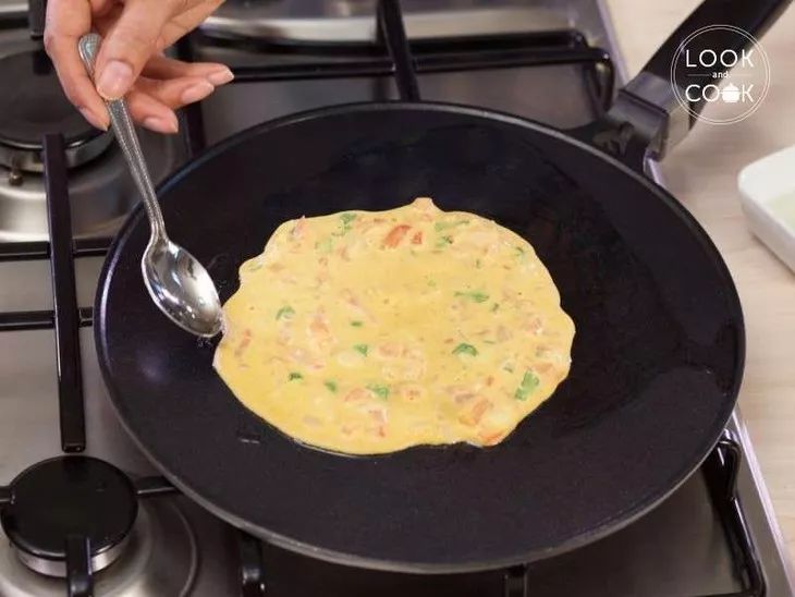 蕾哈娜怎么那么胖了,蕾哈娜喜欢吃什么