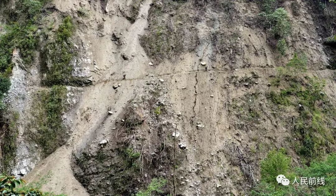 西藏军人真实照片,墨脱边防军人真实照片